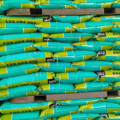 90% het ruwe van de het Voer Grondstof van het Hemoglobinegevogelte Poeder van het de Kippenbloed